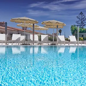 Apartamento Adonis